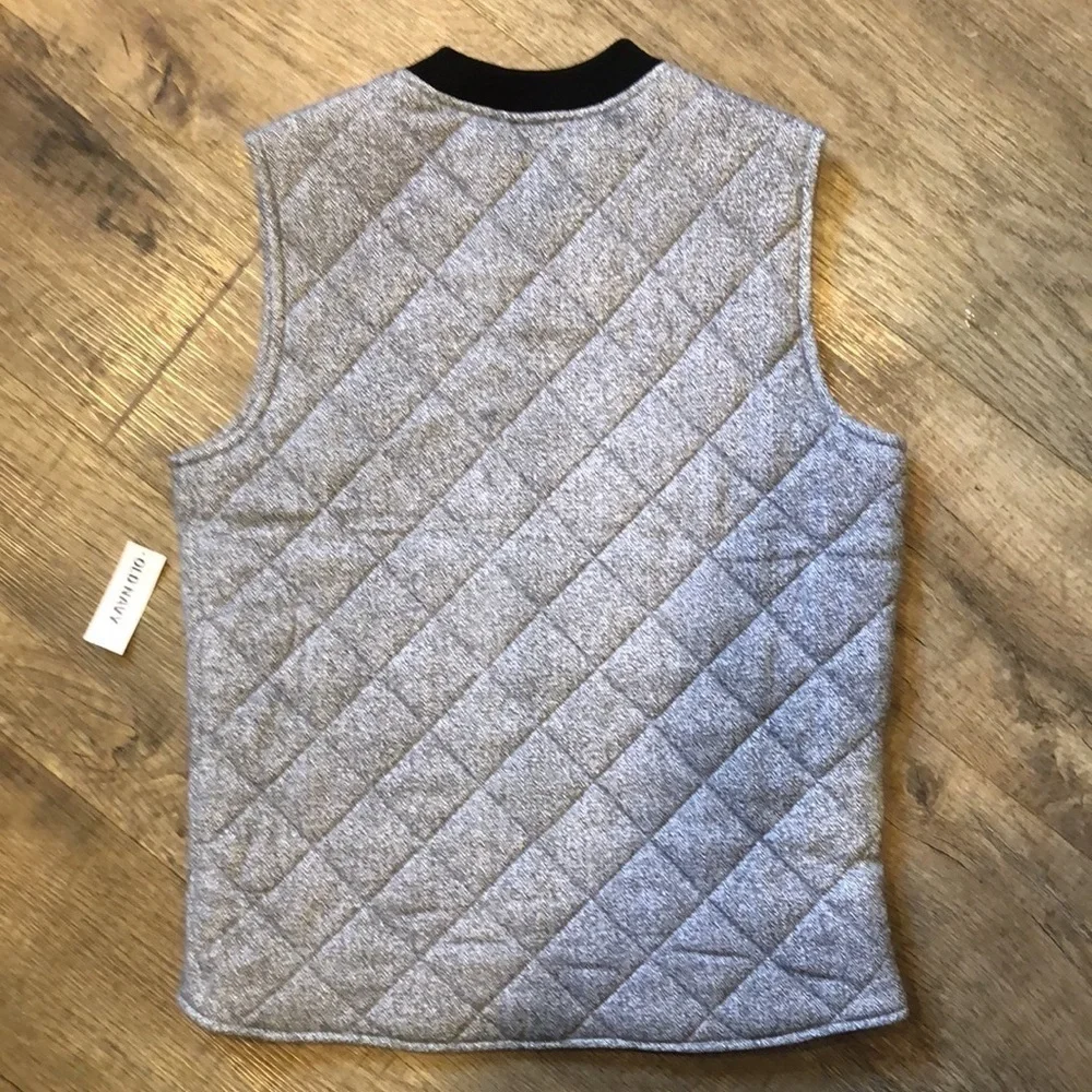 Old‎ Navy Lined Quilted Vest